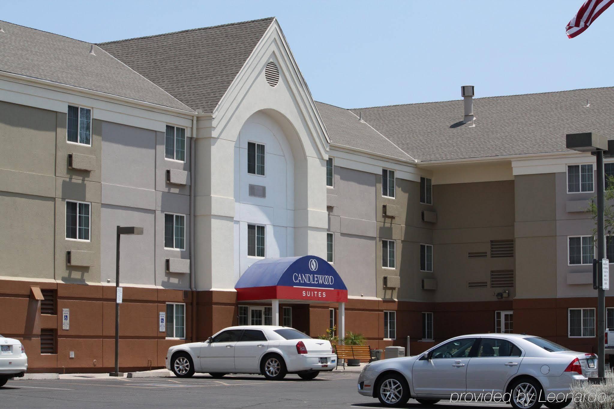 Sonesta Simply Suites Phoenix Glendale Bagian luar foto