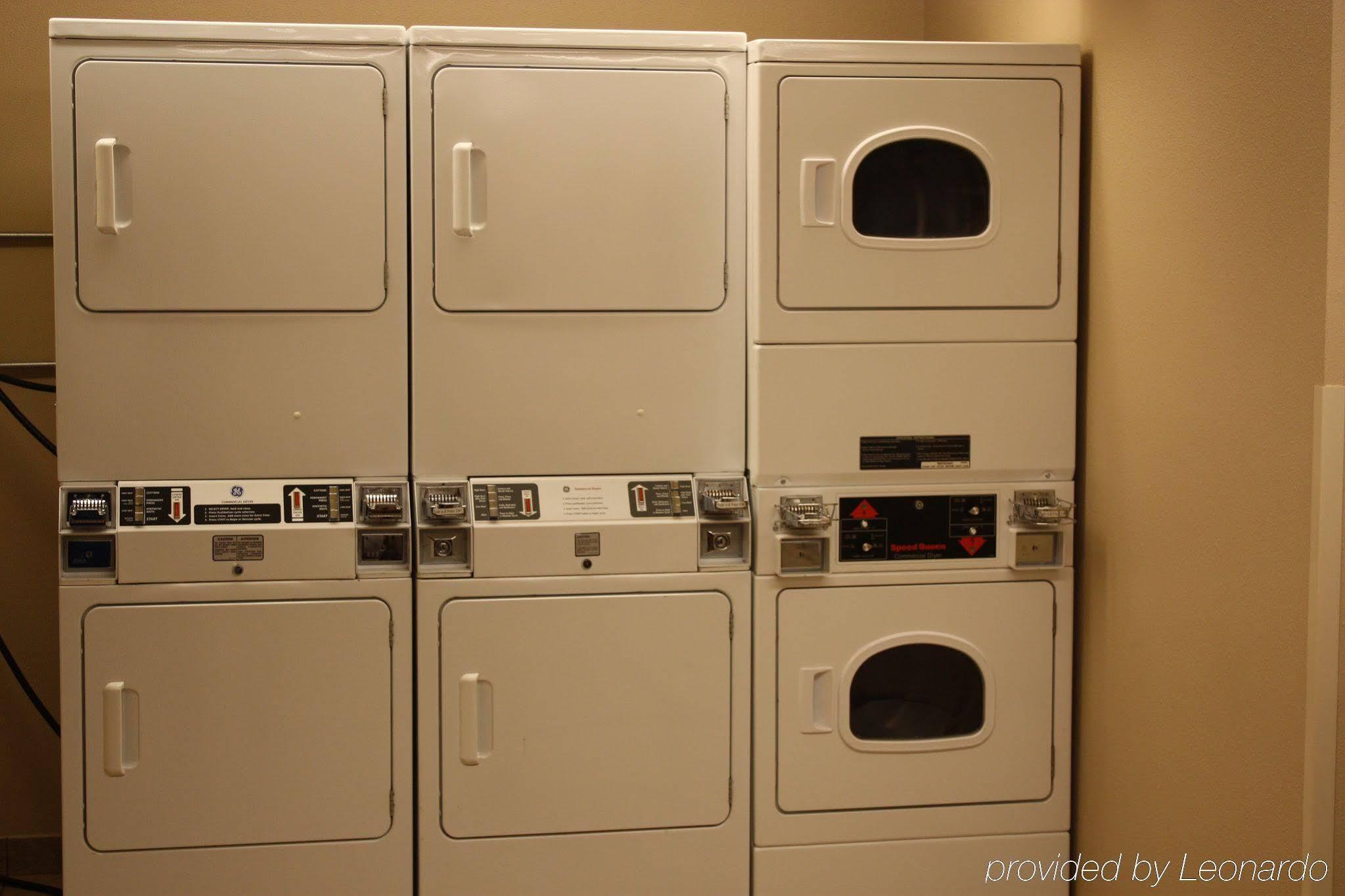 Sonesta Simply Suites Phoenix Glendale Bagian luar foto