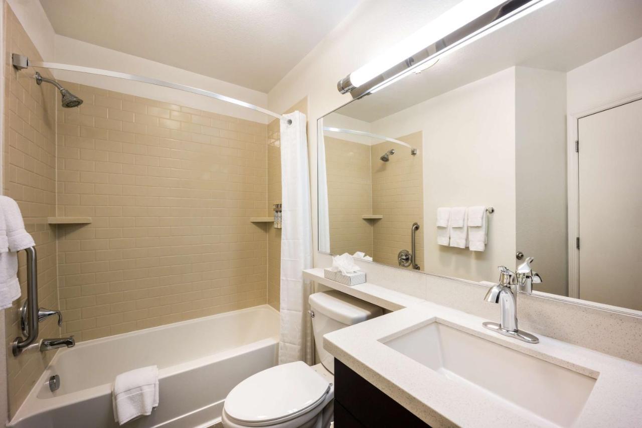 Sonesta Simply Suites Phoenix Glendale Bagian luar foto