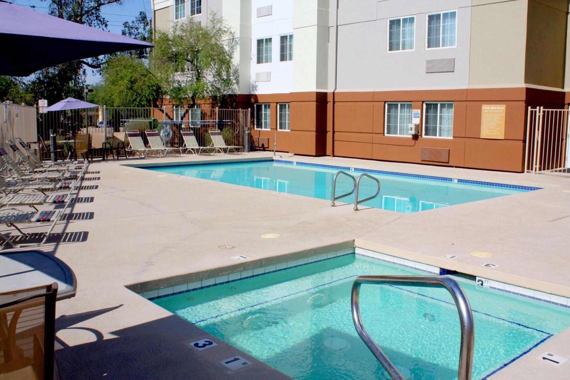 Sonesta Simply Suites Phoenix Glendale Bagian luar foto