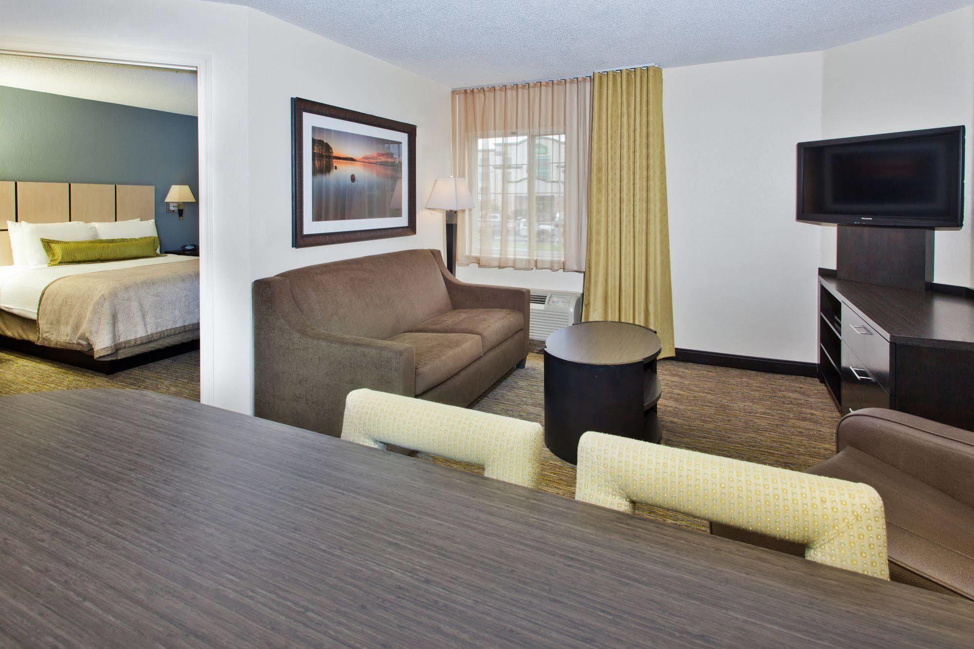 Sonesta Simply Suites Phoenix Glendale Bagian luar foto